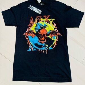 New ! Avenge Sevenfold T-shirt !